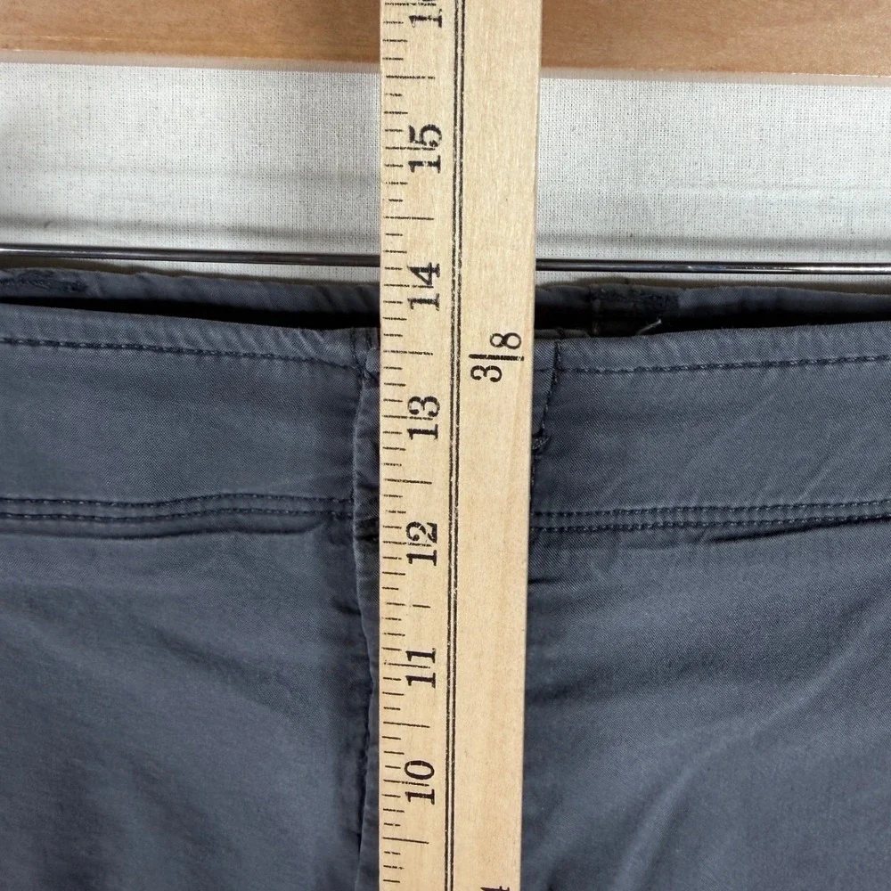 Wrangler Men's Cargo Flat Front Shorts size 40 Charcoal Gray